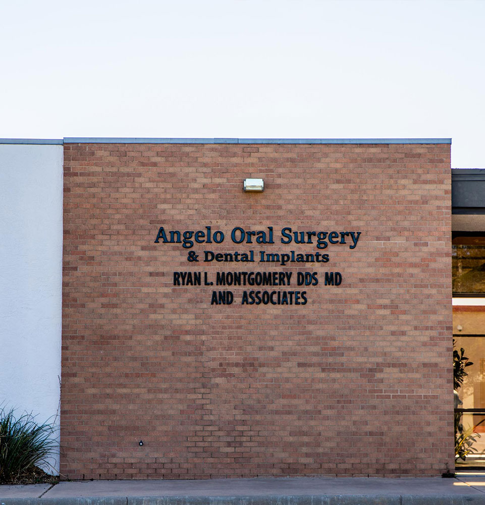 Angelo Oral Surgery